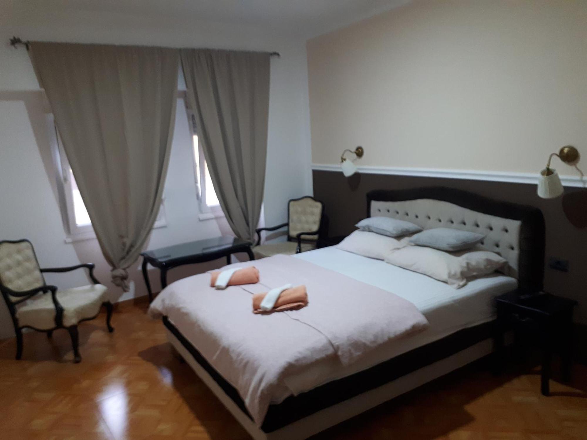 Bed&Breakfast Intermezzo Caffe Kikinda Exterior foto