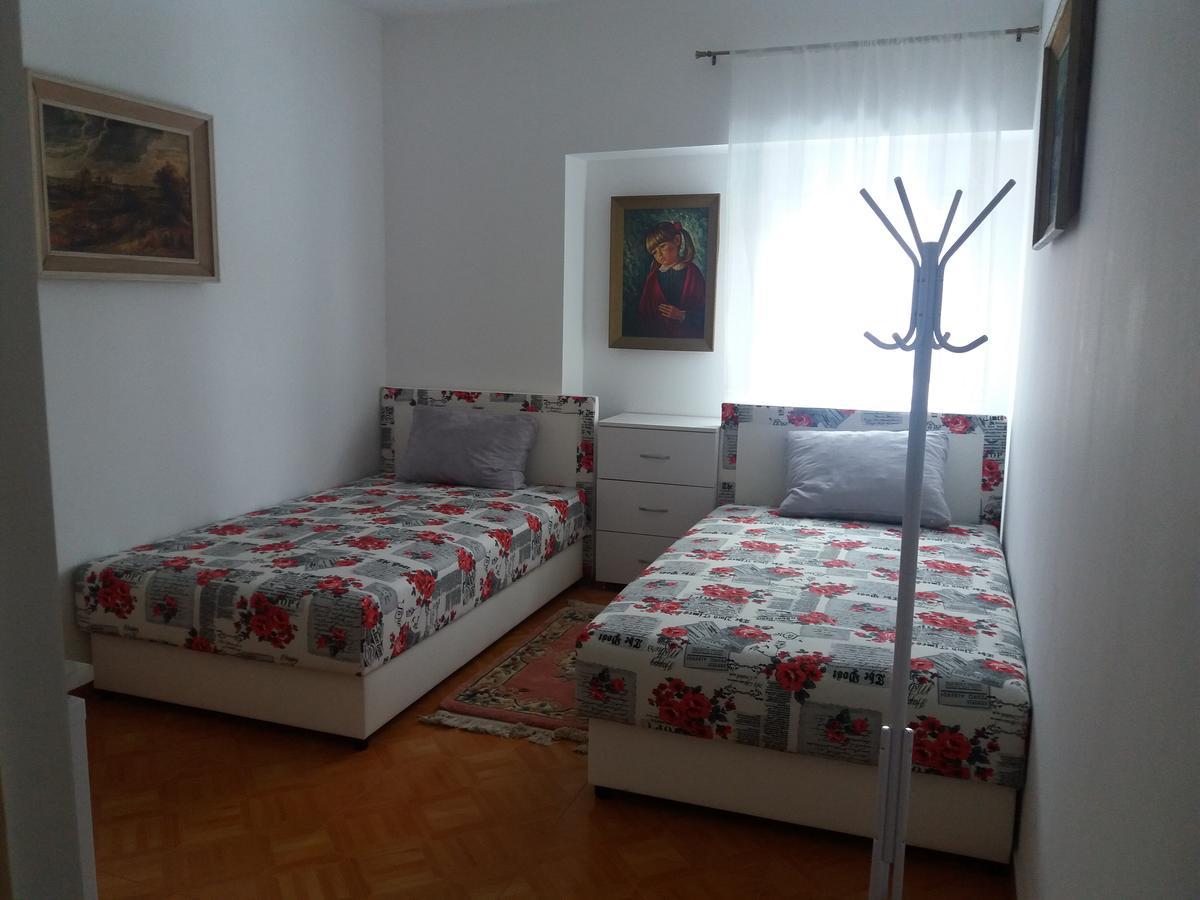 Bed&Breakfast Intermezzo Caffe Kikinda Exterior foto