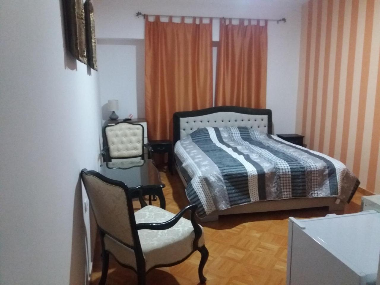 Bed&Breakfast Intermezzo Caffe Kikinda Exterior foto